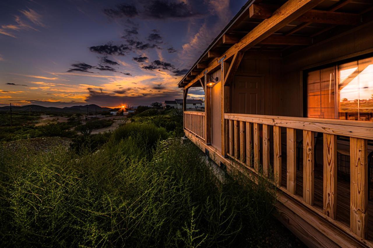 Miners #4 - King Bed - Private Balcony With Views Chalet *