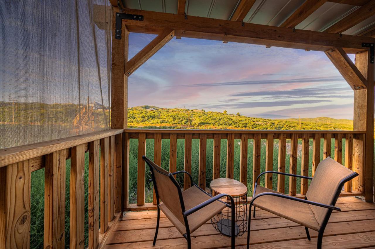 Miners #4 - King Bed - Private Balcony With Views *